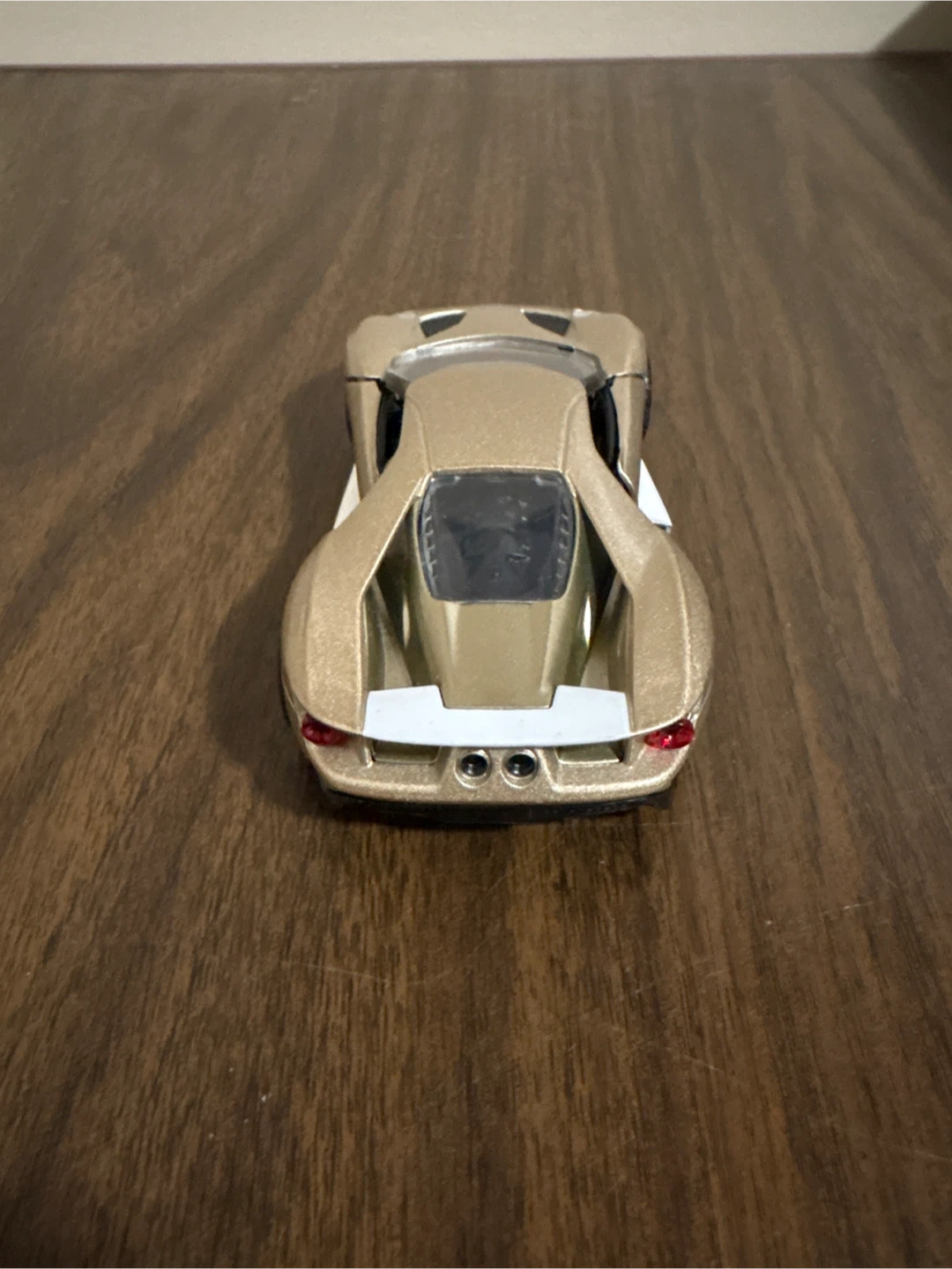Ford GT gold car model - photo 5