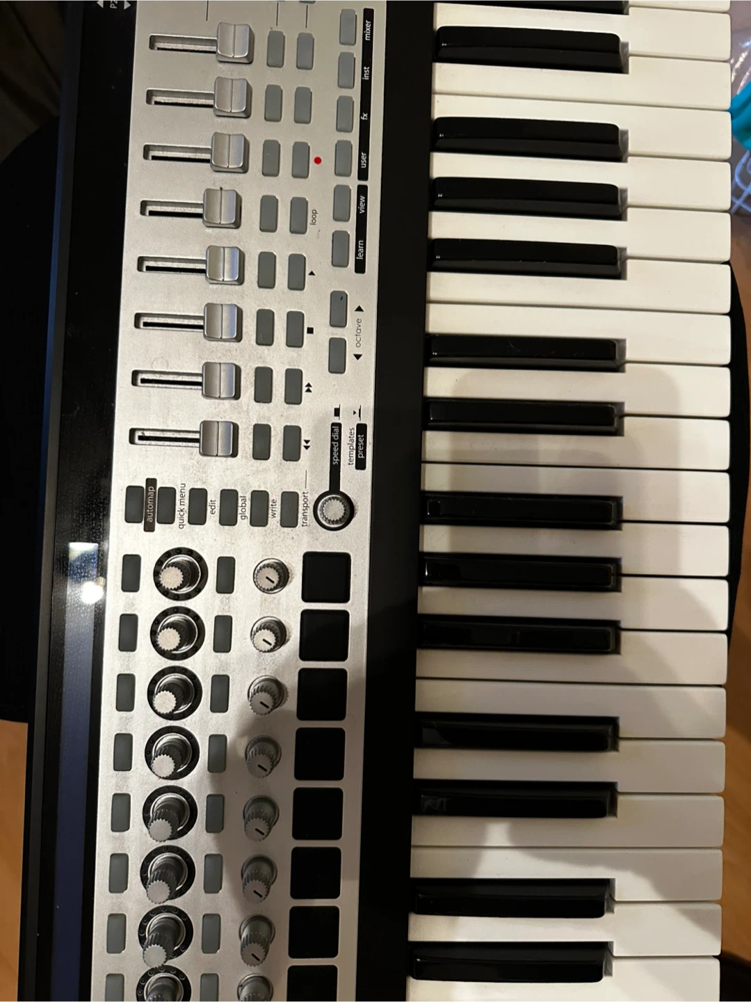 Novation 49SL MkII MIDI Keyboard Synthesiser - photo 4