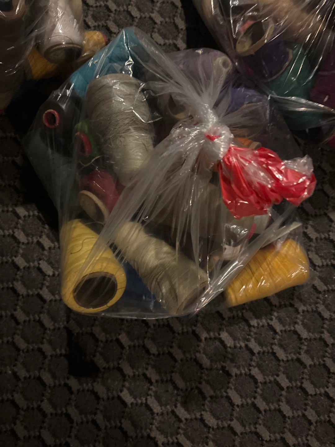Bulk Spool of Assorted Colours Sewing Thread - photo 2