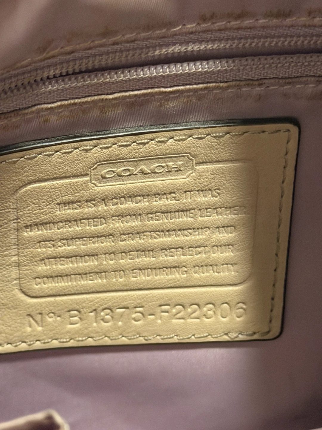 Coach Leather Shoulder Bag - photo 4