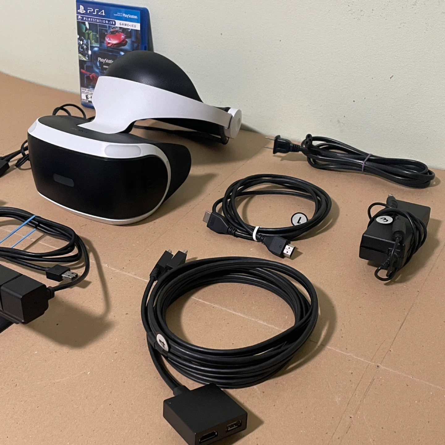 PSVR PlayStation VR Gaming Headset for PS4 (no move controllers) - photo 3