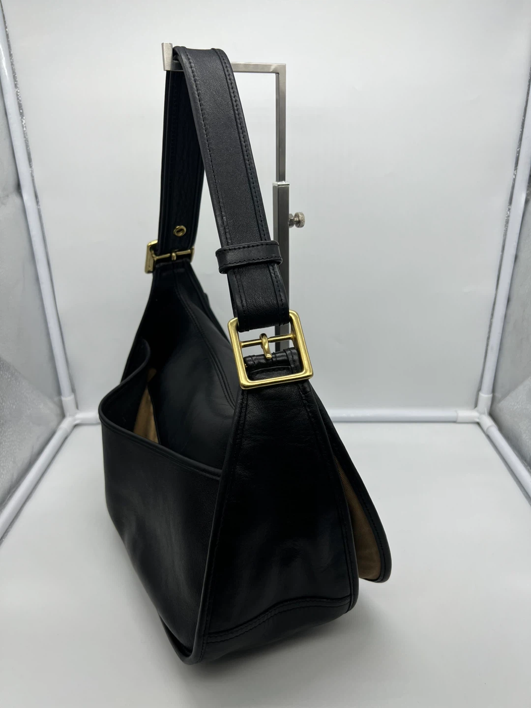 COACH VINTAGE Y2K Legacy Crescent Black Leather Shoulder Bag - photo 5