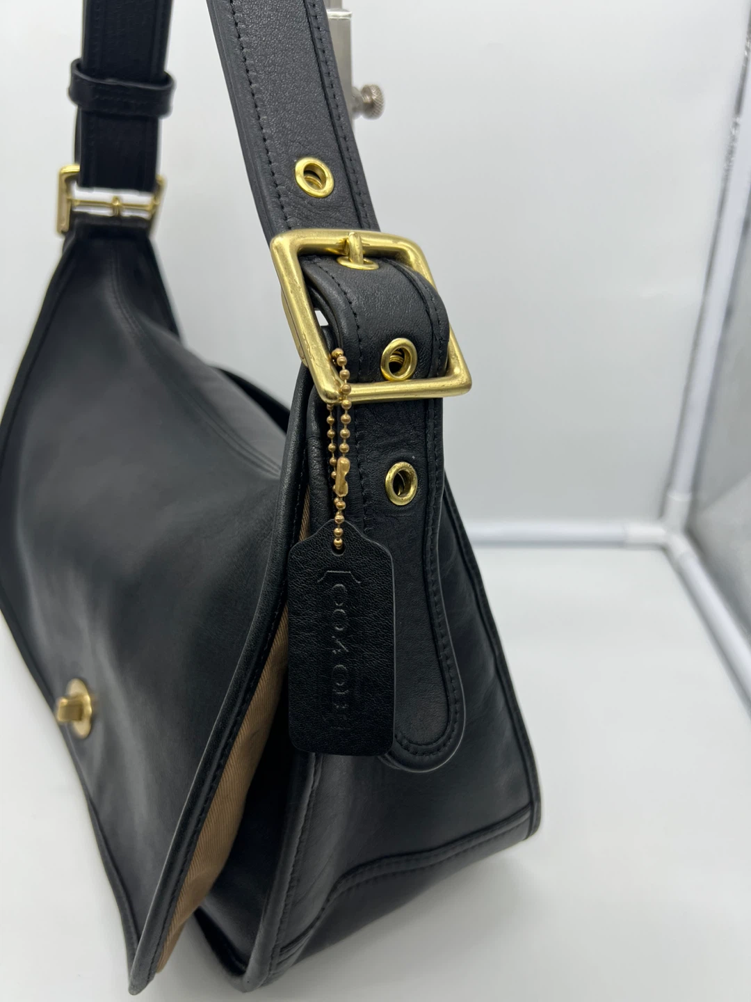 COACH VINTAGE Y2K Legacy Crescent Black Leather Shoulder Bag - photo 3