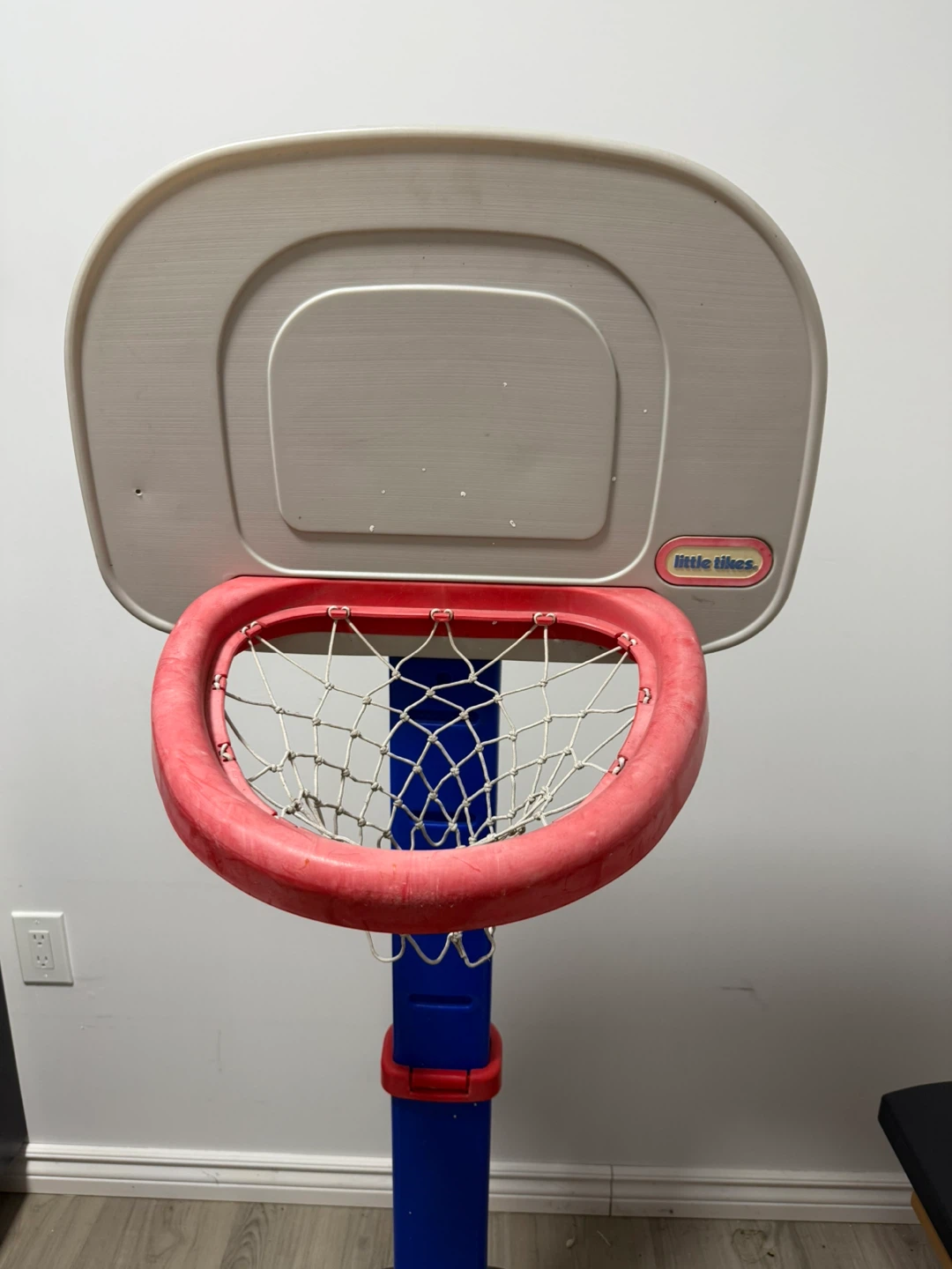Little Tikes Adjustable Basketball Hoop - photo 2