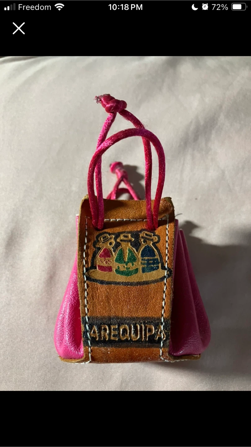 Arequipa Souvenir Keychain Pouch