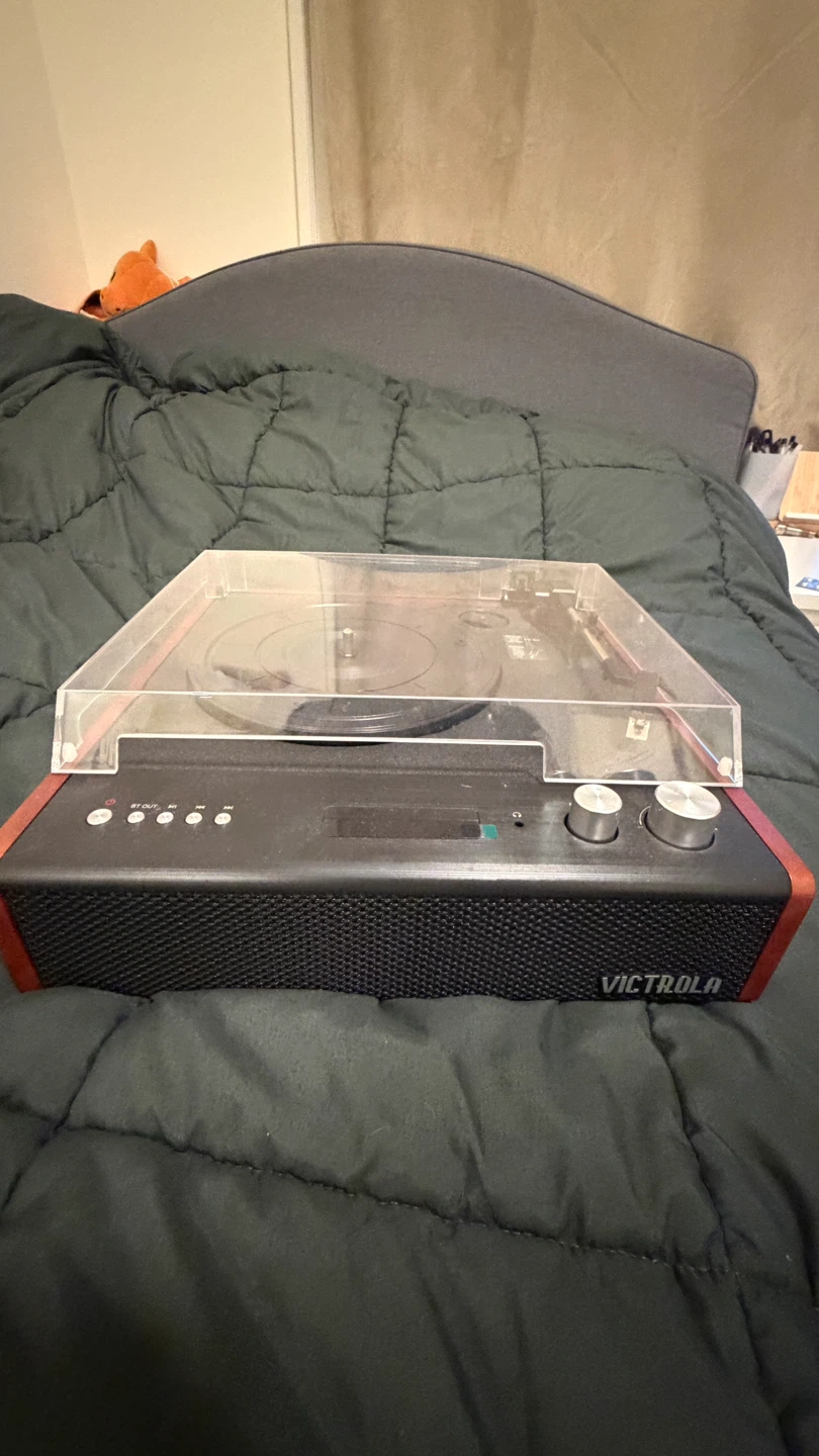 Victrola Record Player - photo 3