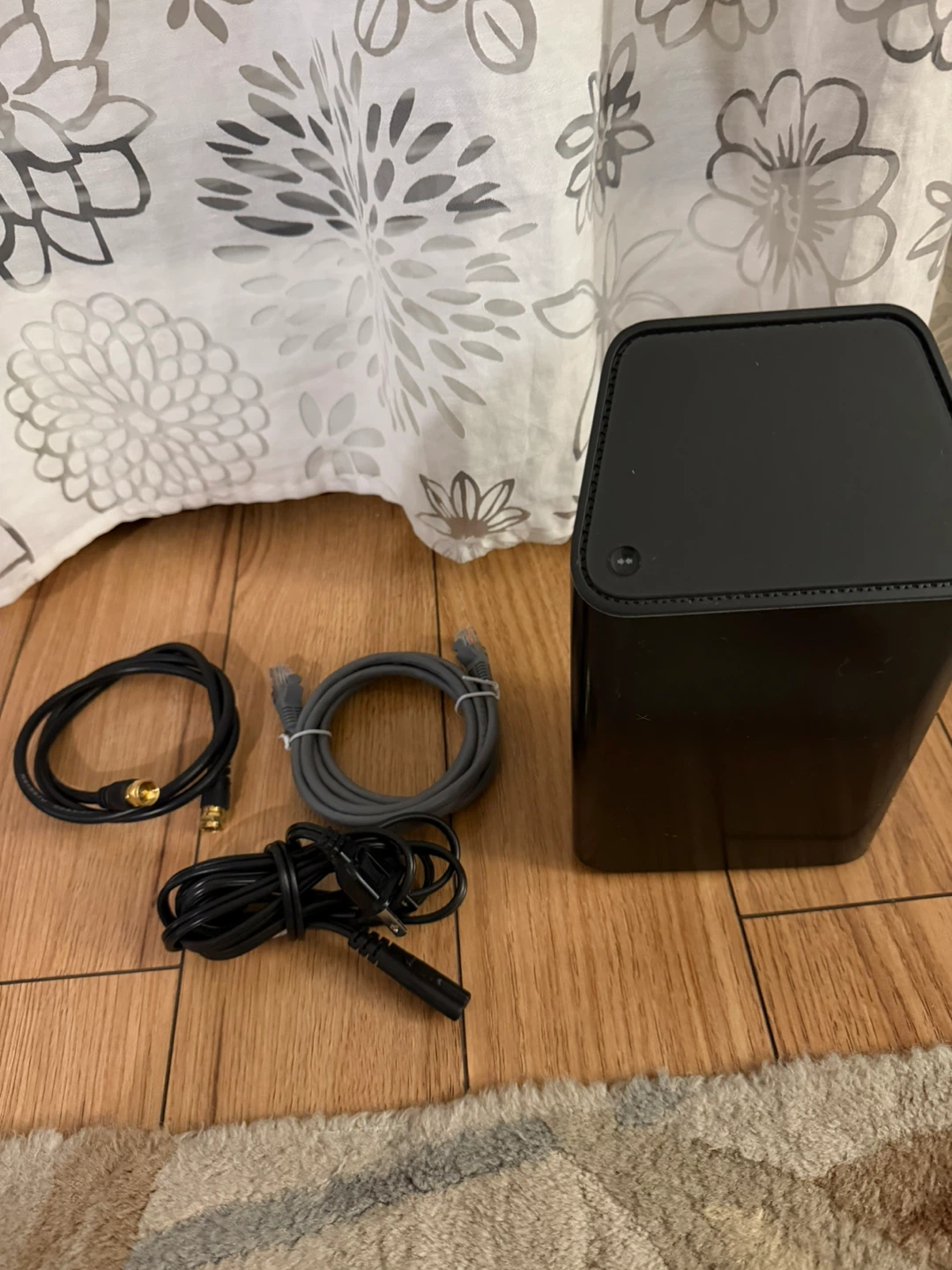 Shaw/Rogers/Bell Xfinity XB6-A Gateway WiFi Router - photo 2