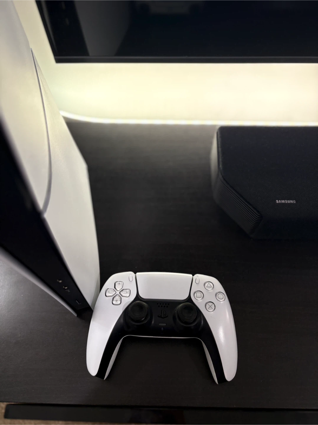 PS5 Slim Edition with Controller – Like New – Be Quick! - photo 4