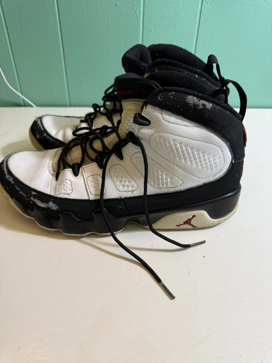 Air Jordan 9 Retro 'Kilroy Pack' Sneakers - photo 2