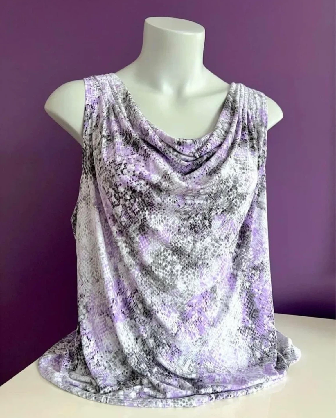 Women’s Calvin Klein spring/summer purple top