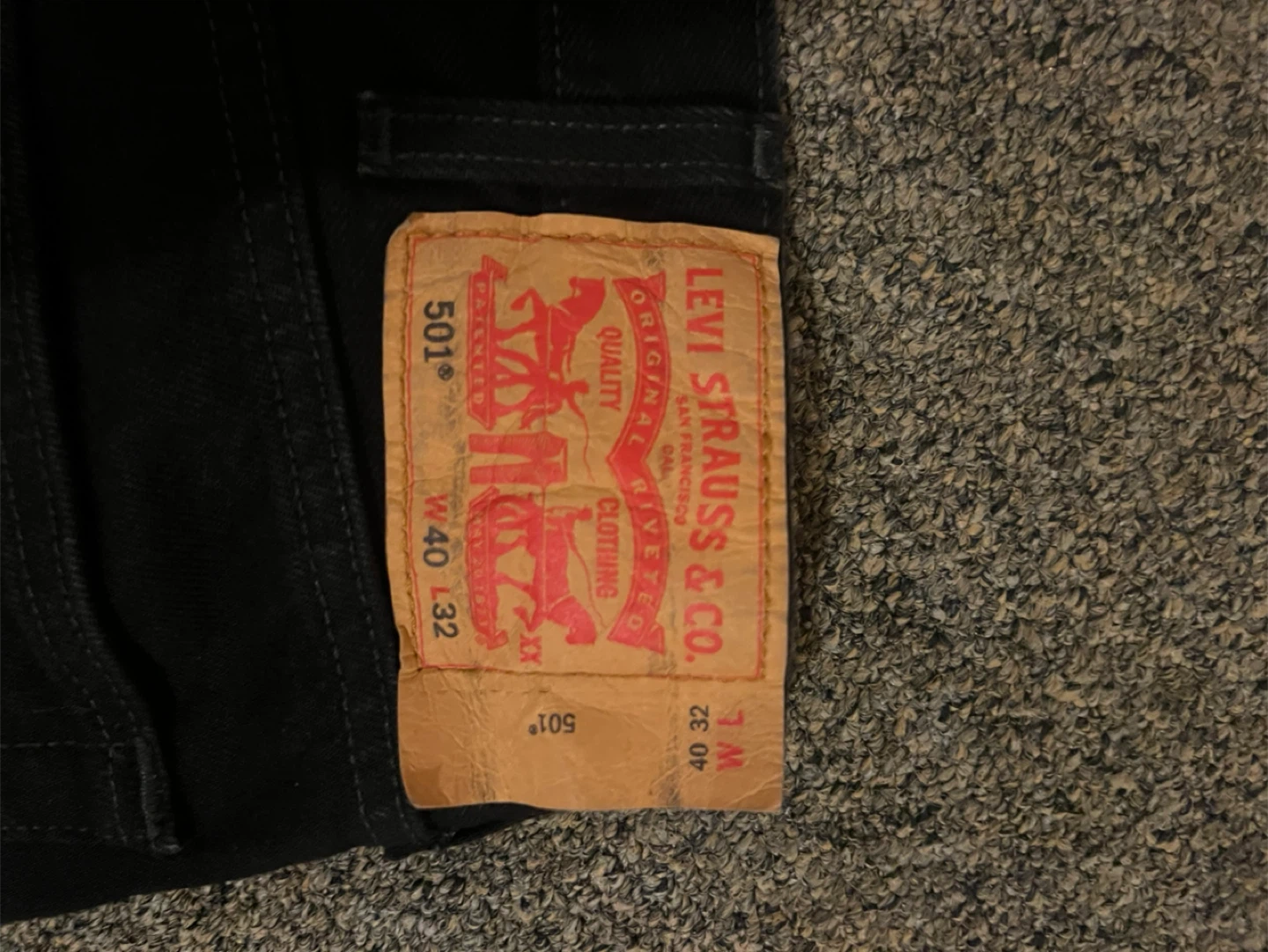 Levi's 501 Black Jeans W40 L32 - photo 2