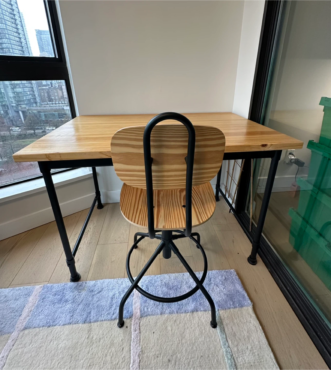 IKEA KULLABERG Swivel Chair and Desk Set - Pine/Black