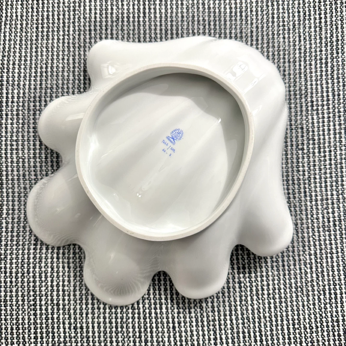 Herend shell dish - photo 2