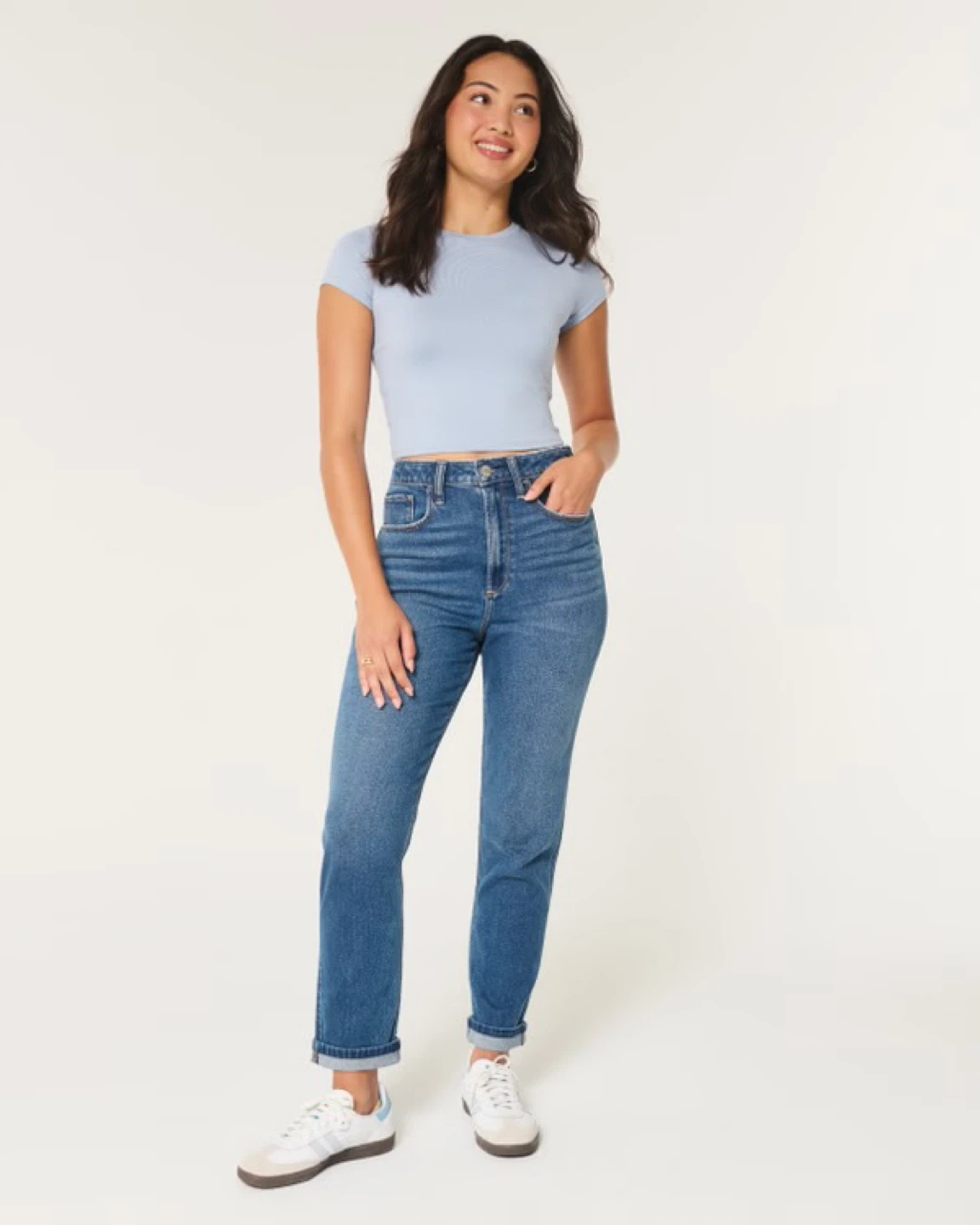 HOLLISTER Curvy high rise mom jeans size 28