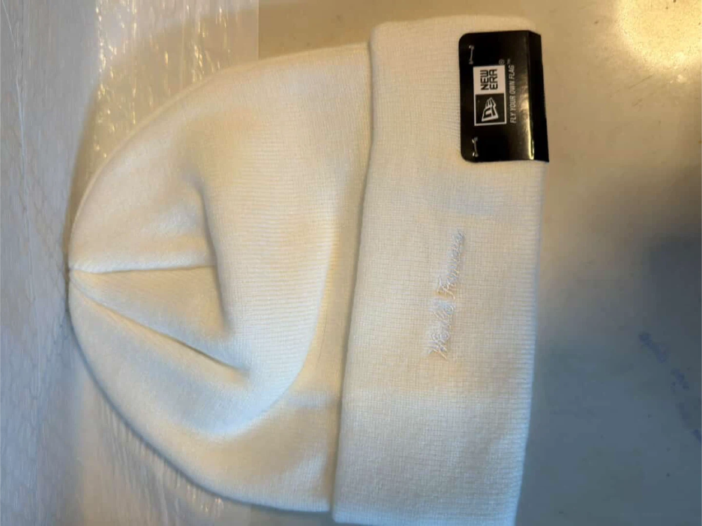 Supreme New Era Box Logo Beanie White - photo 4