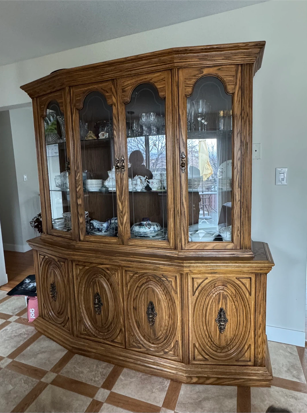 Solid Oak Dining Room China Cabinet Hutch