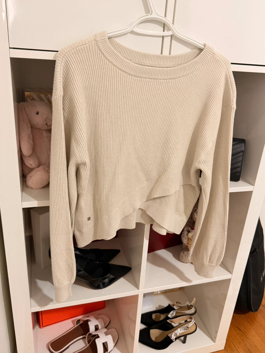 Lululemon Ribbed Crewneck Sweater - Cream