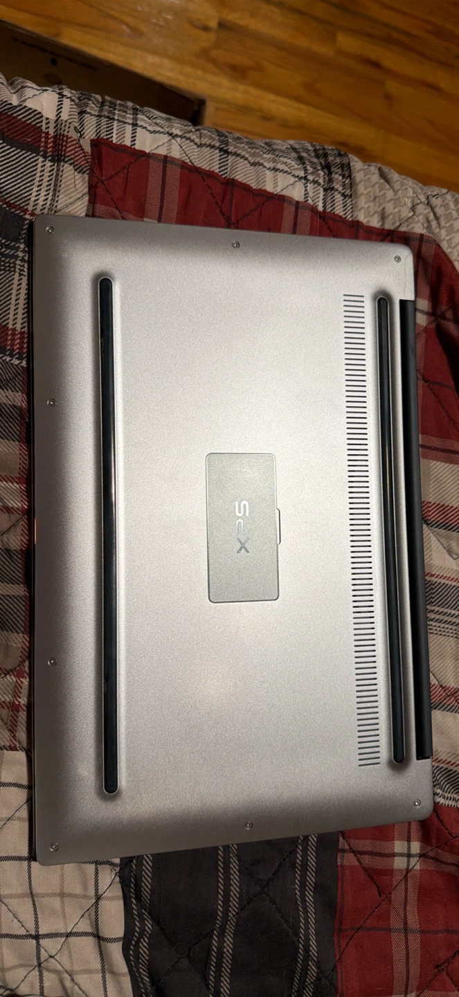 Dell XPS Laptop - photo 3