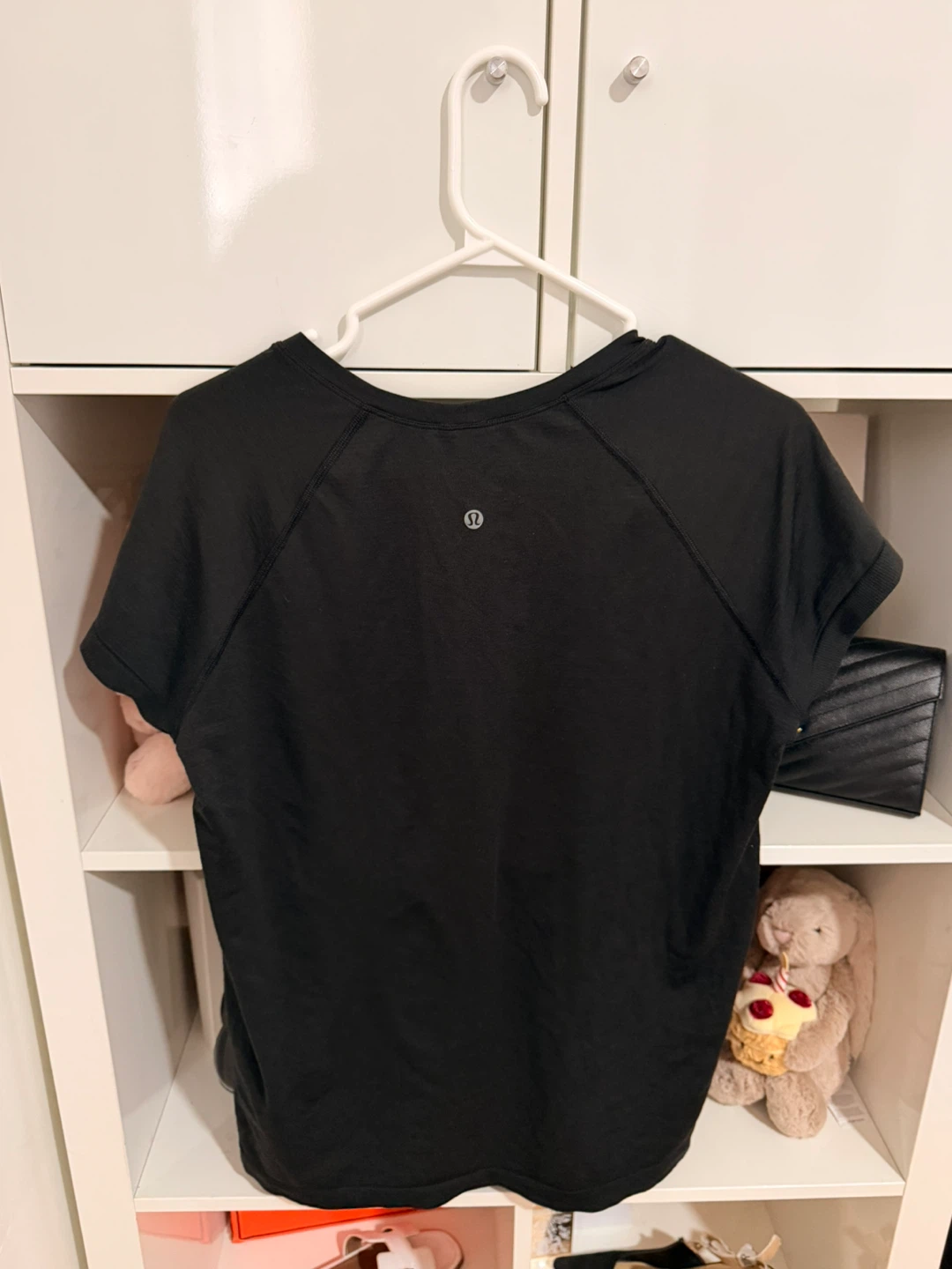 Lululemon Black Short Sleeve T-Shirt - photo 2
