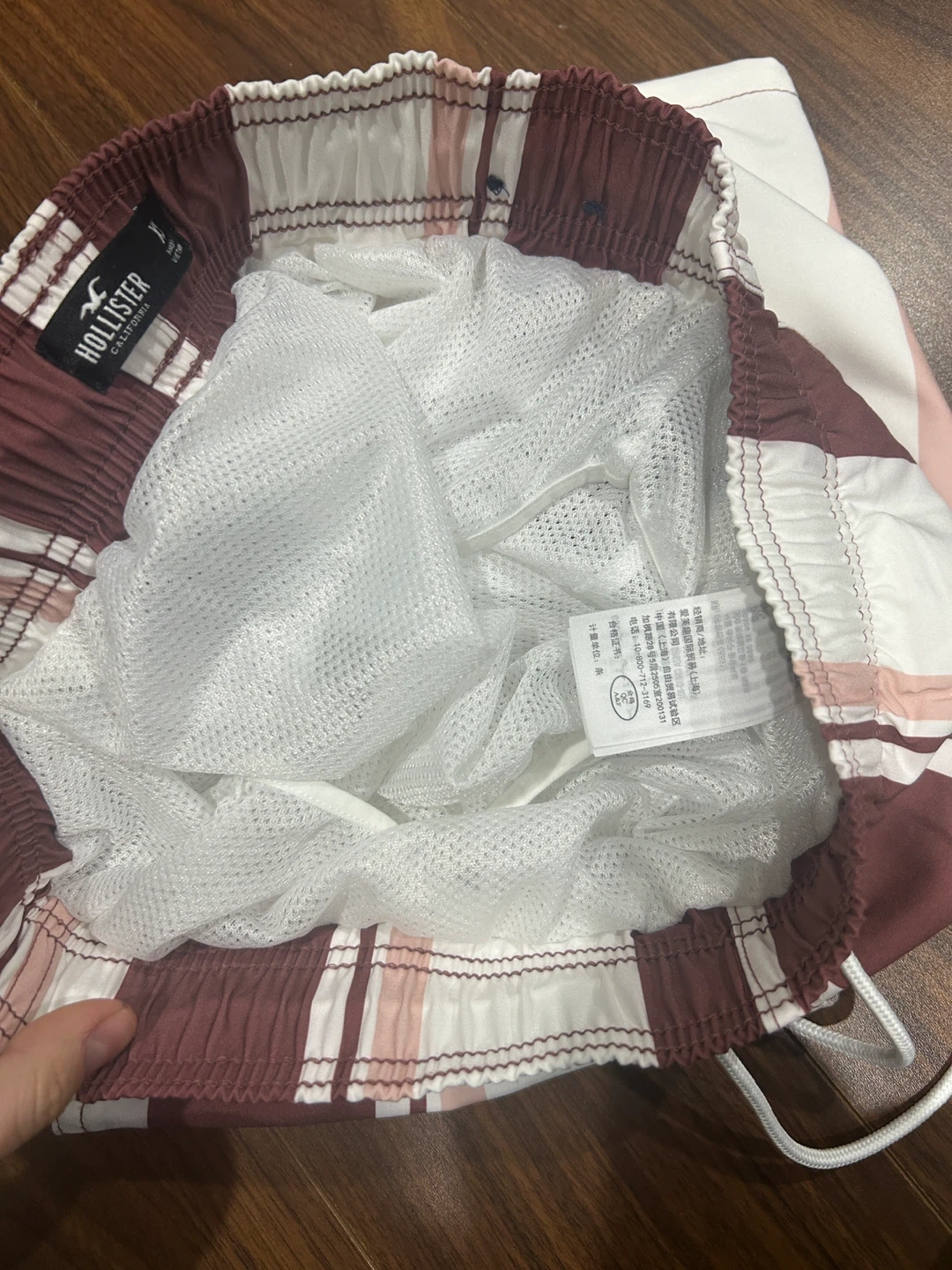 Hollister men’s swim trunks XS.  New - photo 3