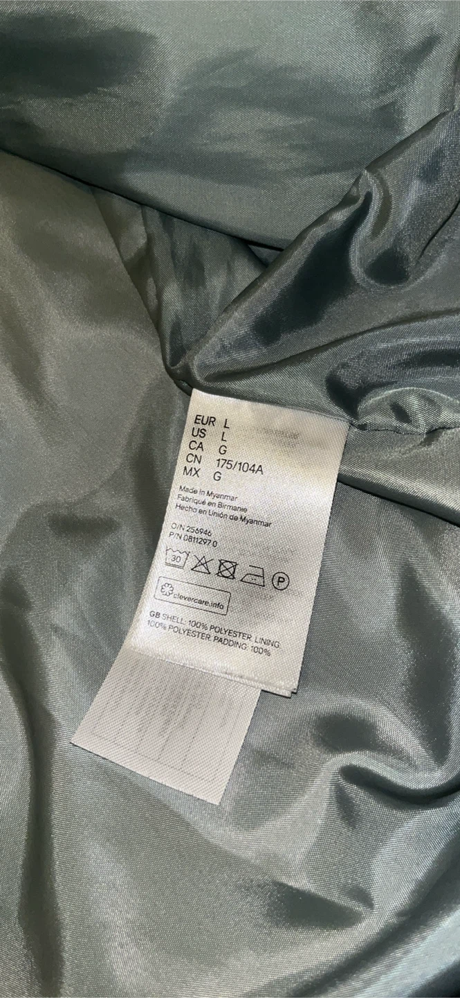 Large H&M Camo Puffer Jacket - photo 4