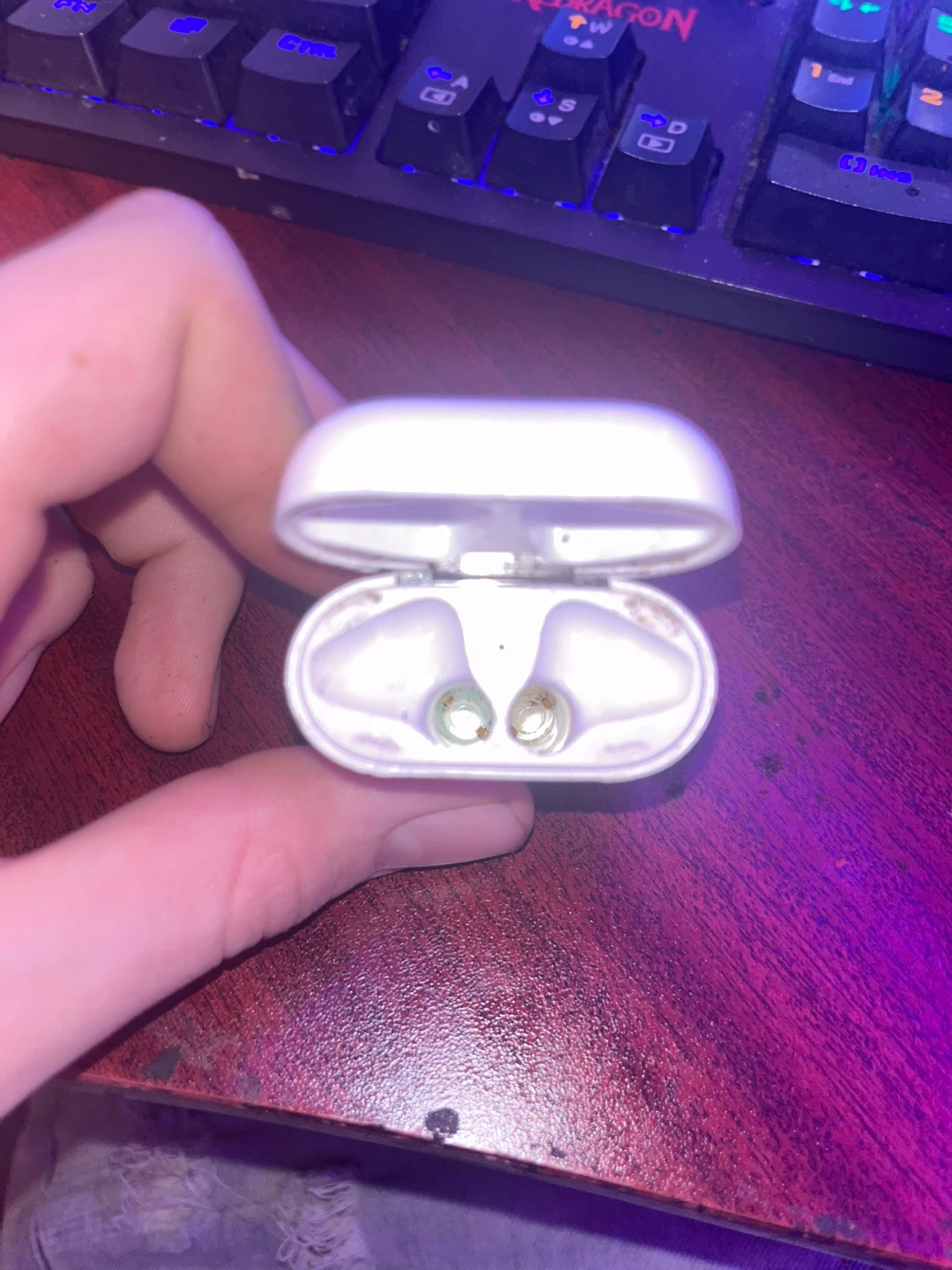 AirPod 2nd Gen - photo 4