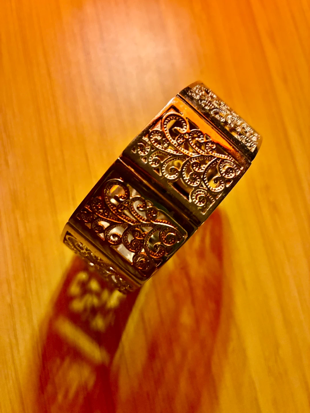 Ornate Gold Tone Bangle Watch - photo 2