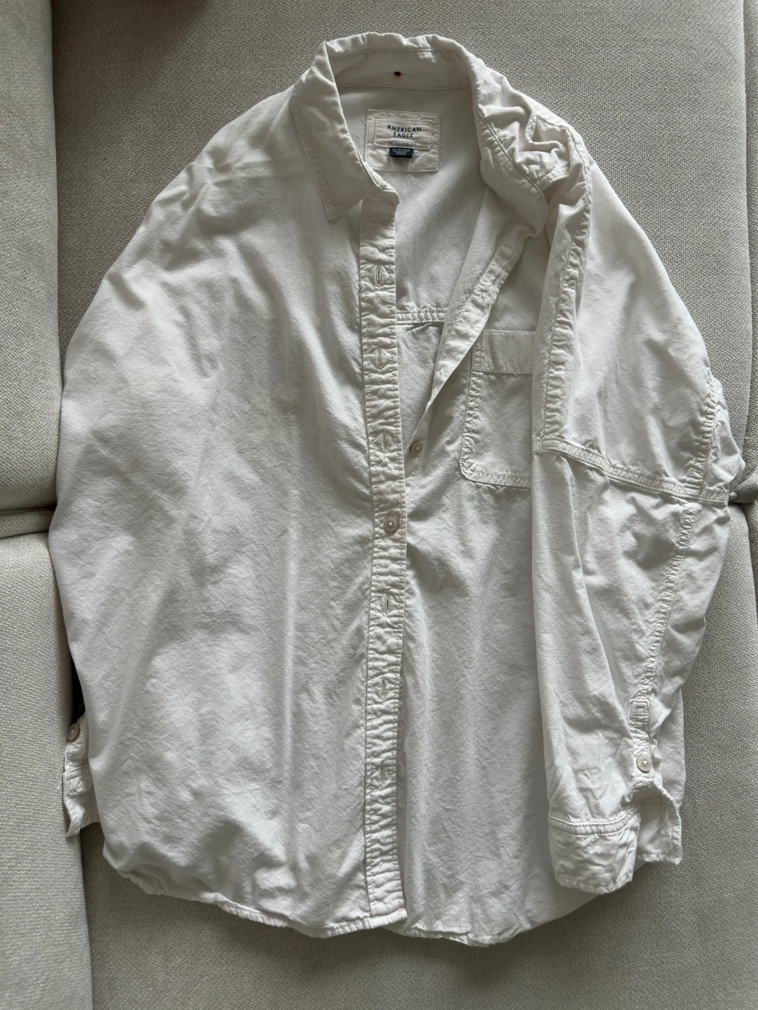 American Eagle Oversized Fit White Button-Up Shirt - XS