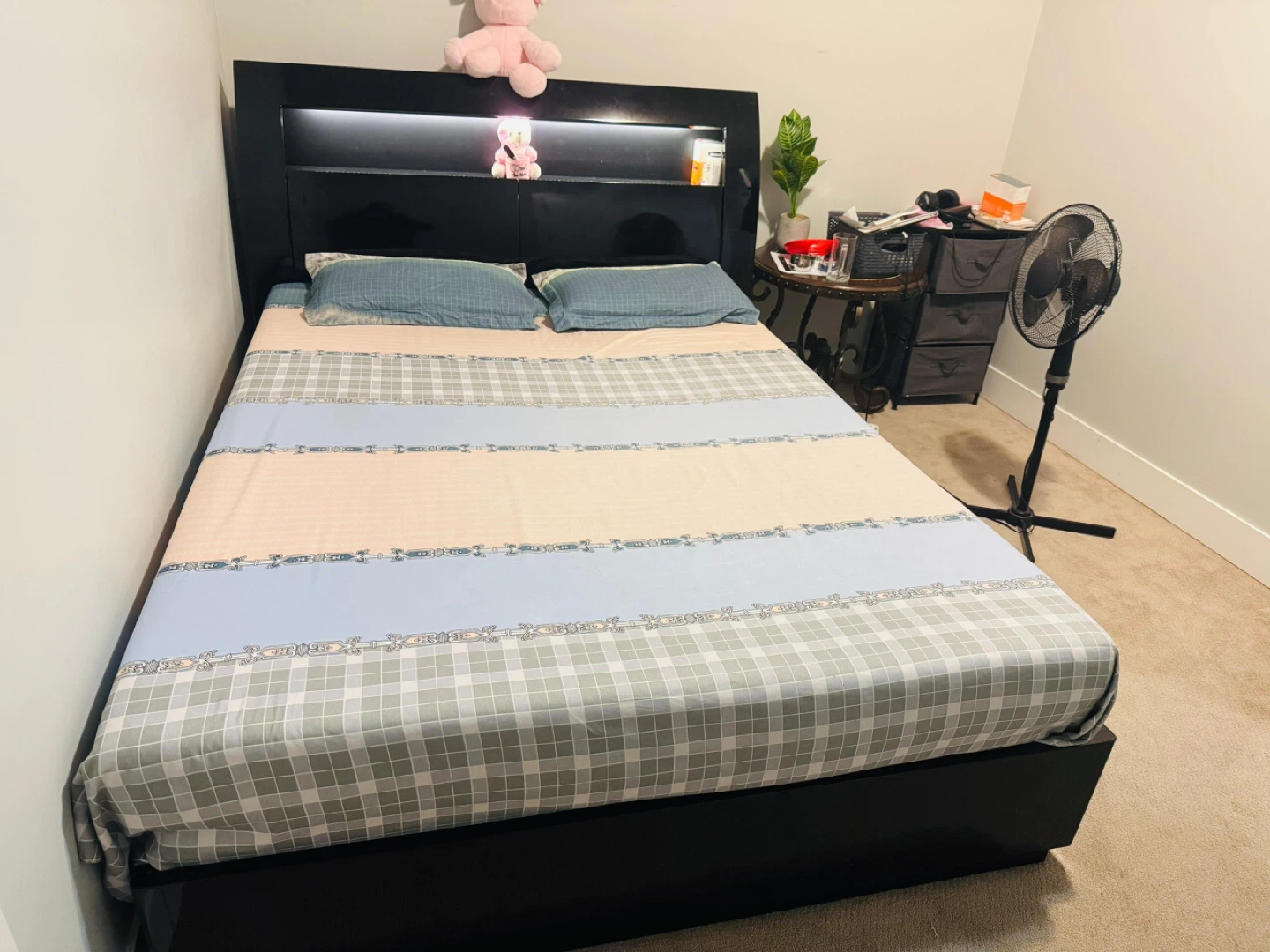 Black Modern Platform Bed with Built-in Headboard Shelf
