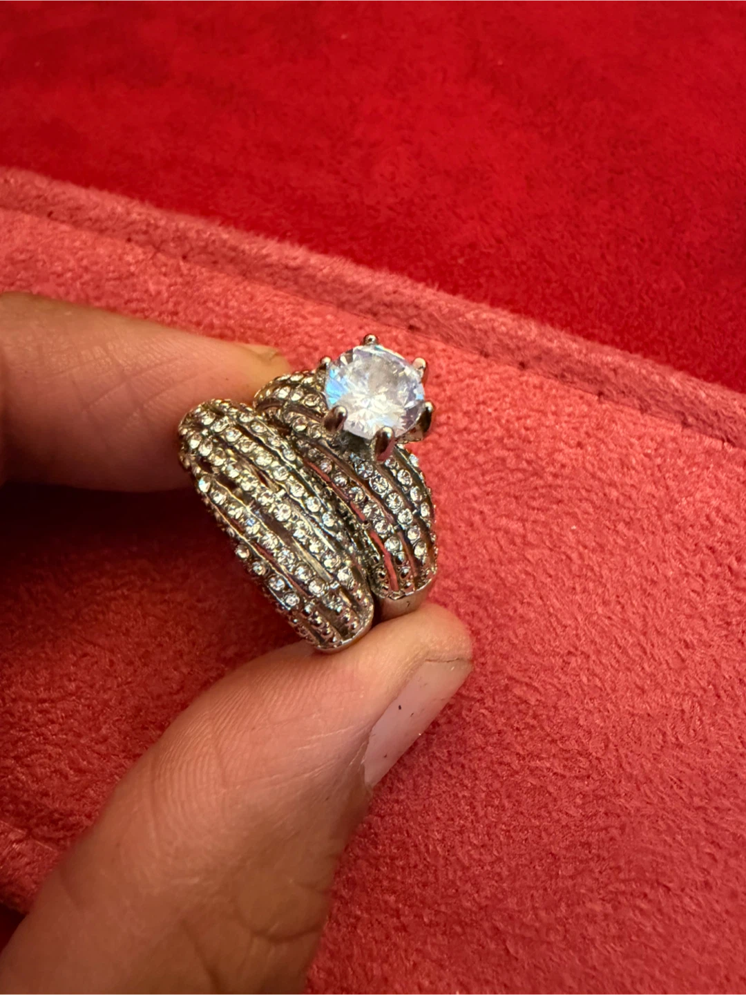 Rondelle and Engagement Ring Set - photo 3