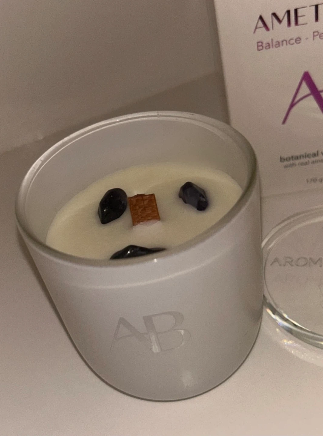 Aromabotanical Amethyst Botanical Wax Candle - photo 2