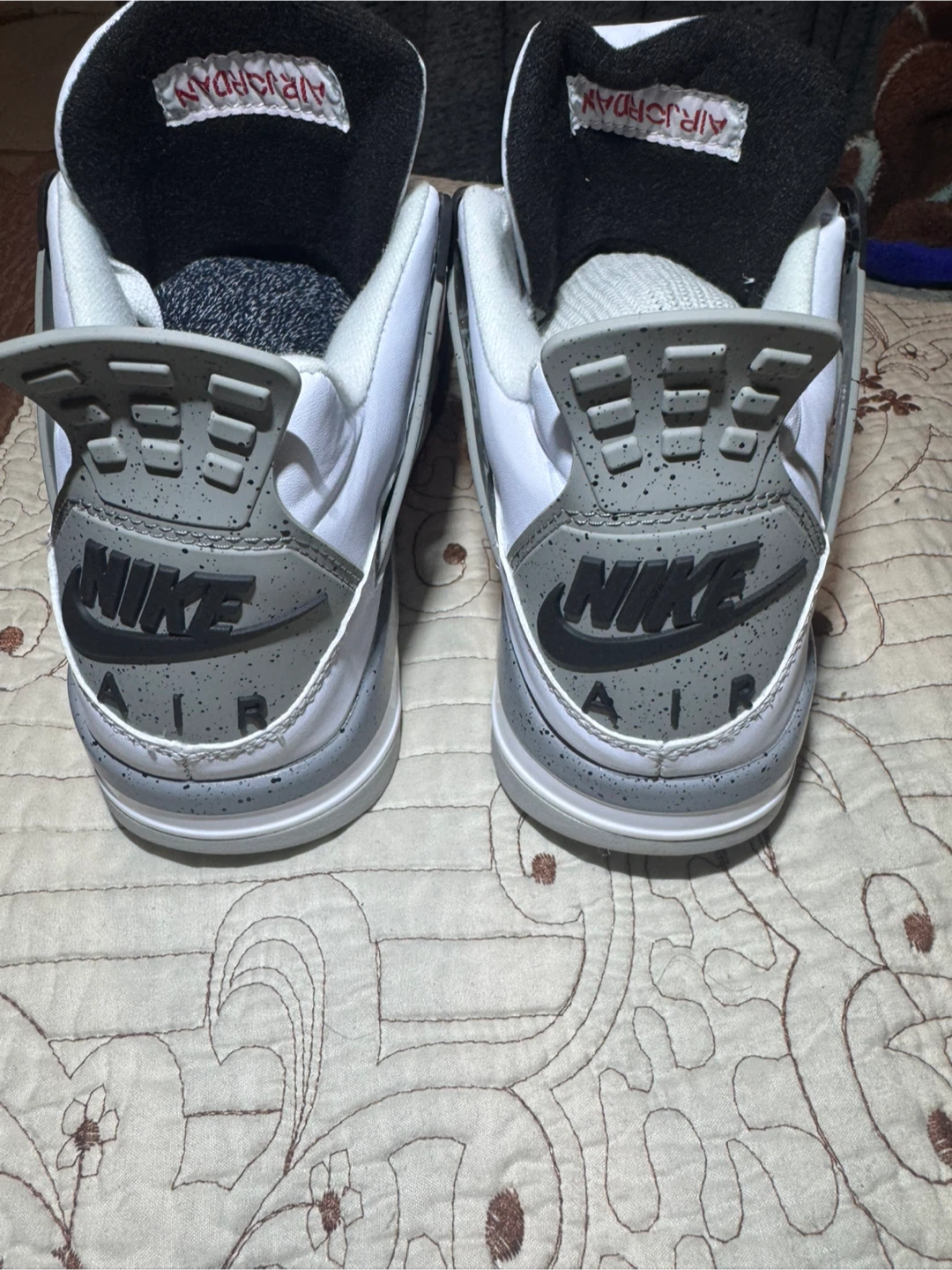 Air Jordan 4 Retro White Cement Mens Size 10 - photo 2