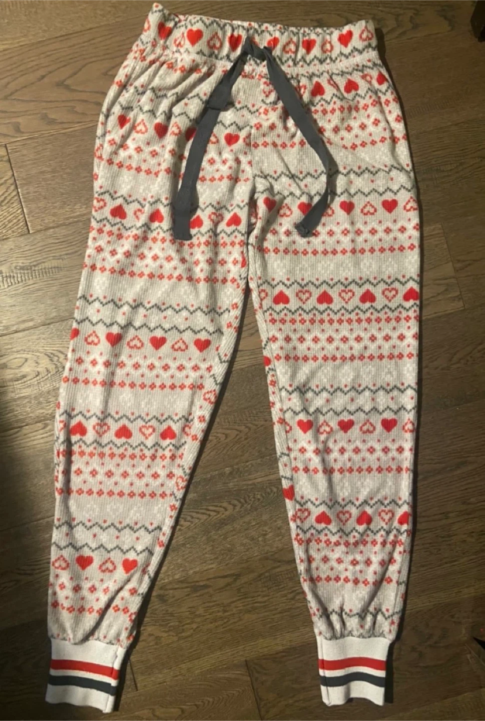 *FREE* Ardene Women's Pajama Set Heart Print Size S - photo 3