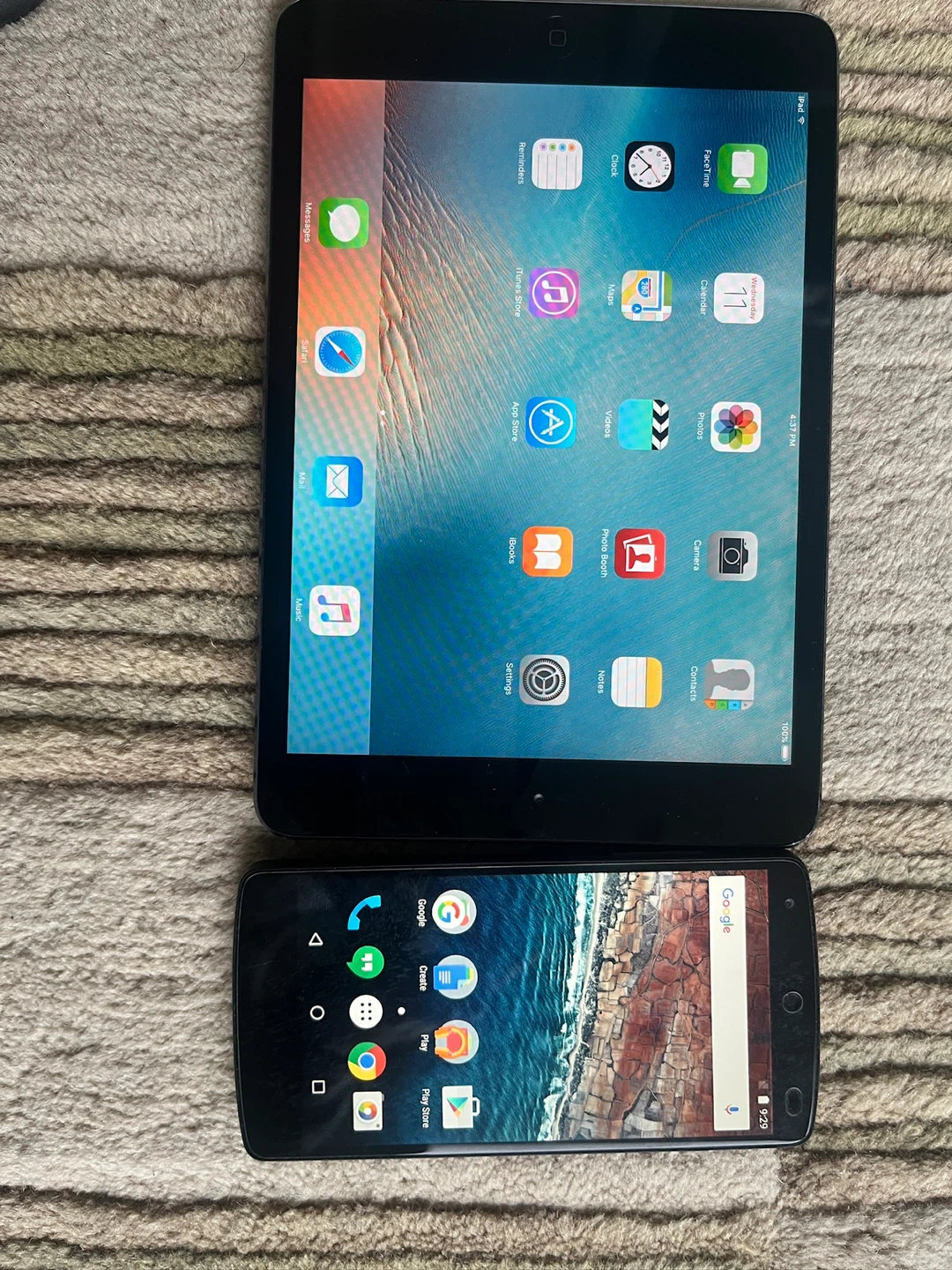 Apple iPad Mini & LG Nexus 5