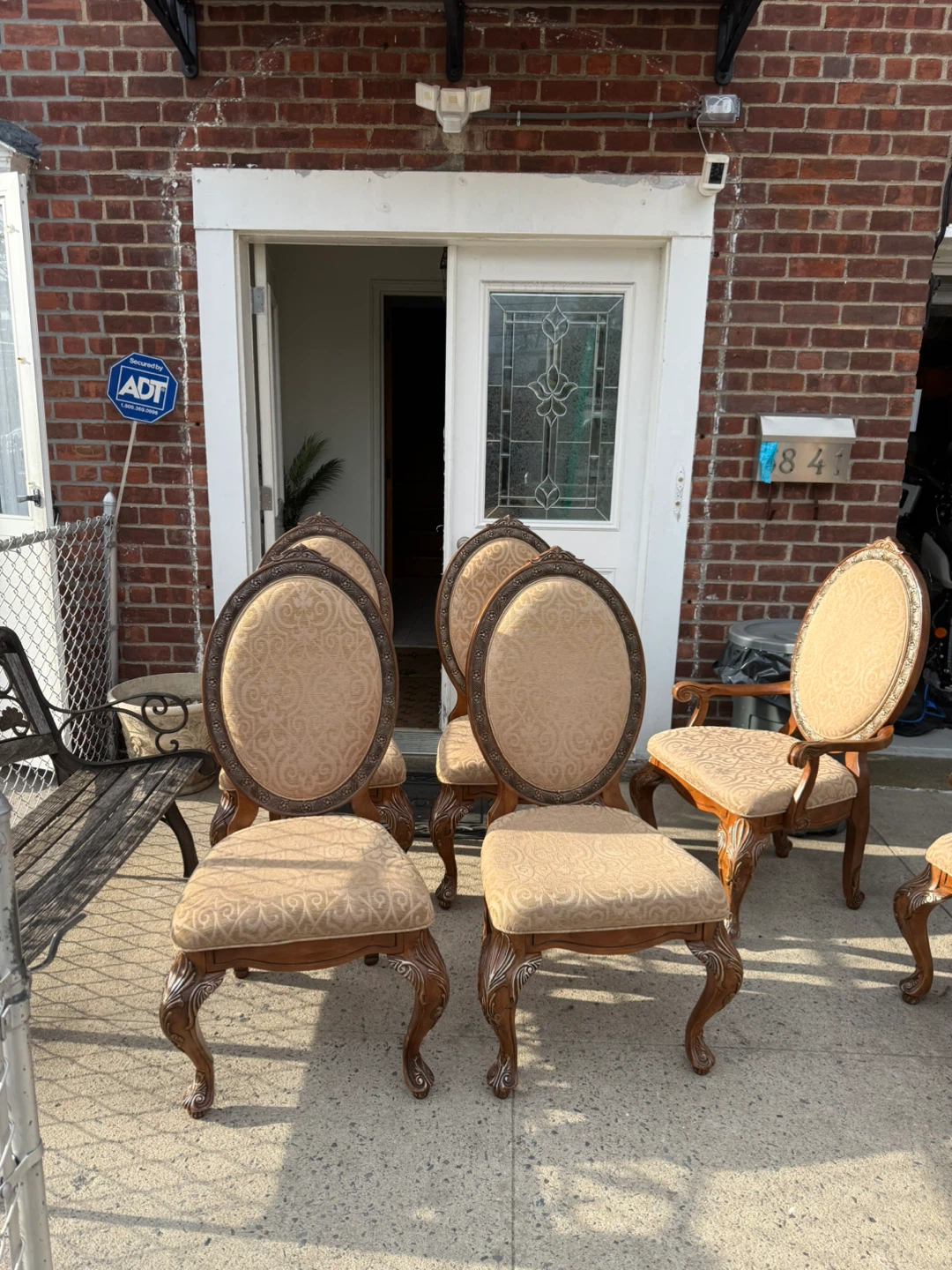 Set of 6 Vintage Ornate Dining Chairs. (No table) - photo 5