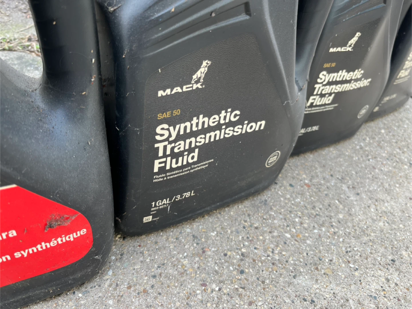Mack Bulldog Synthetic Transmission Fluid SAE 50 - 5 Gallons - photo 3