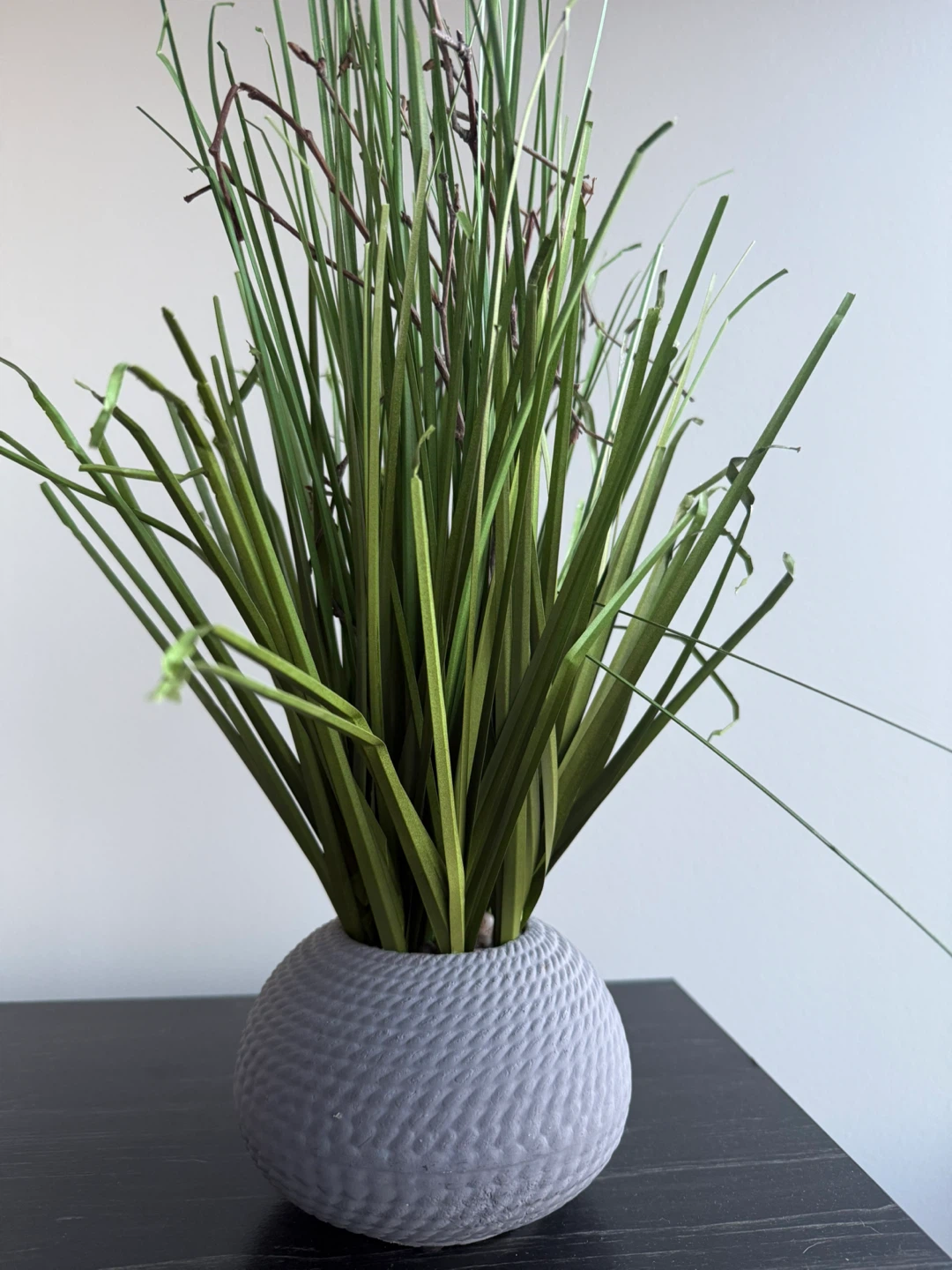 Decorative Green Grass Arrangement in Gray Textured Pot