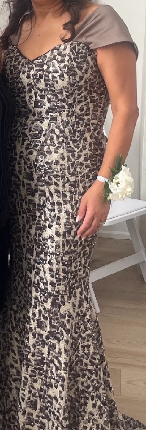 Women's Sequined Leopard Print Formal Dress