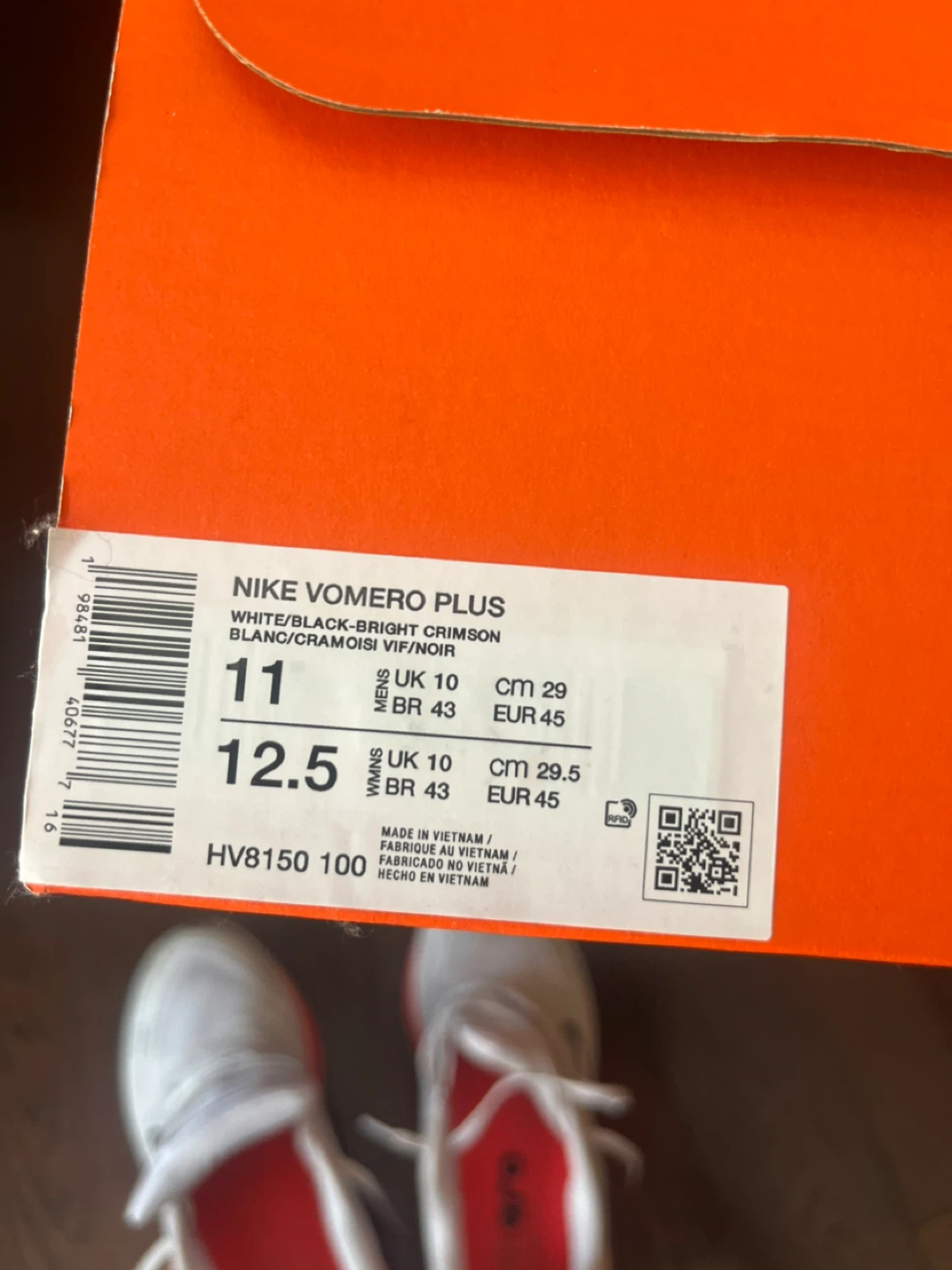Nike Vomero Plus Running Shoes - photo 3