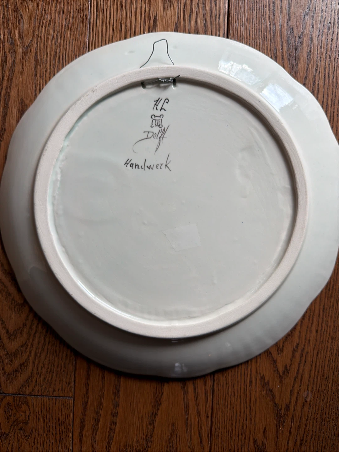 Hand-Painted Decorative Plate - photo 2