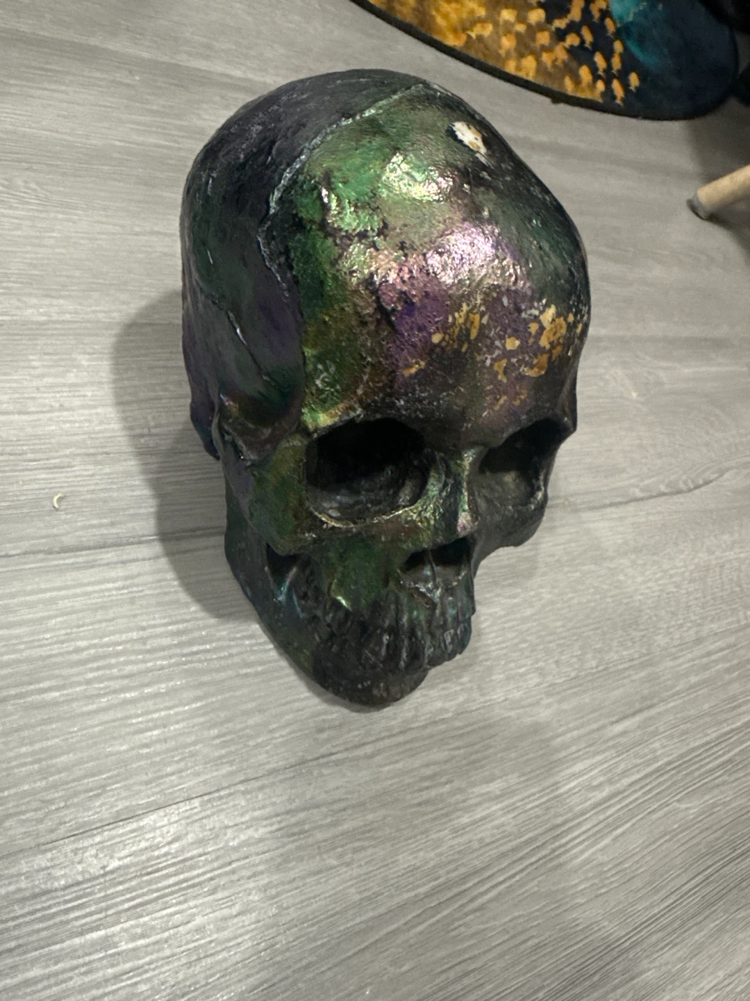 Decorative Skull Figurine - Iridescent Green/Purple
