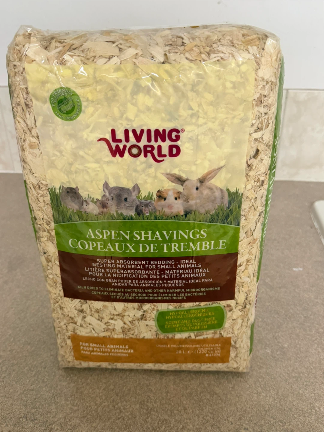Living World Aspen Shavings for Small Animals