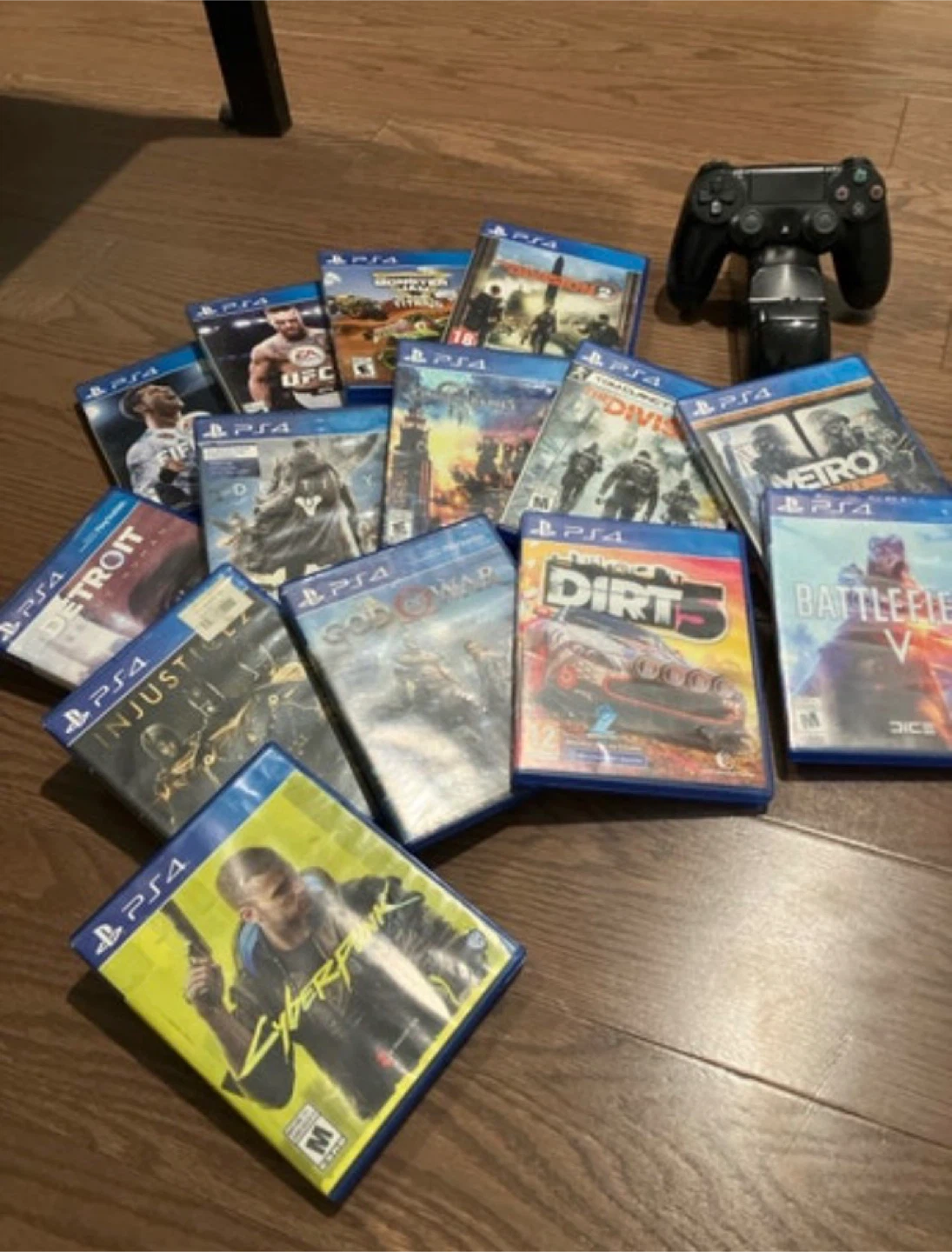 PlayStation 4 Pro with Games and Accessories - photo 2