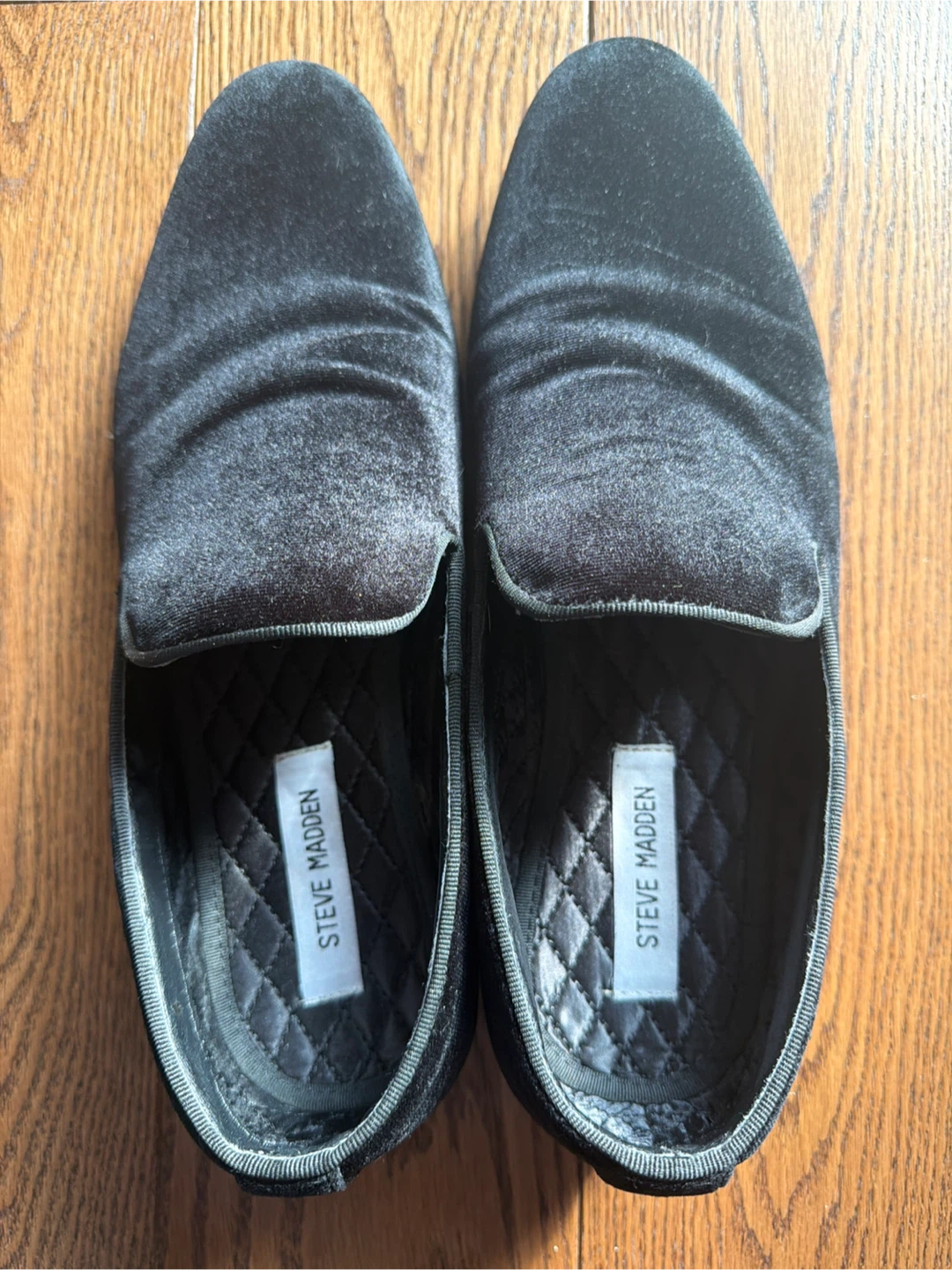 Steve Madden Black Velvet Loafers size 9