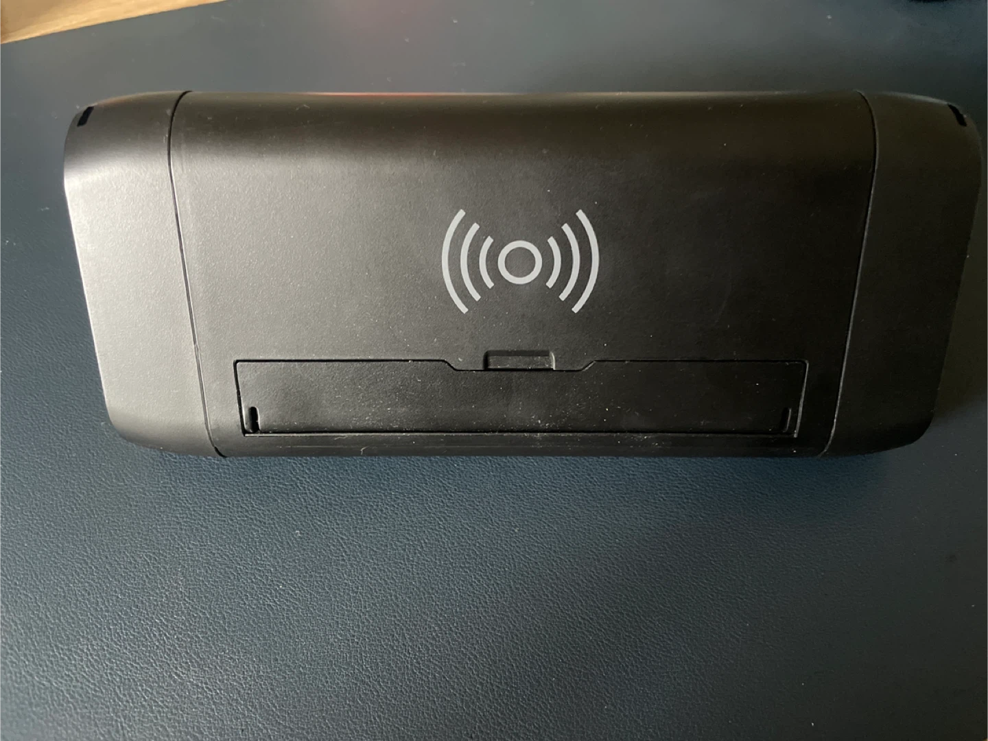 Portable Speaker & Wireless charger - photo 3