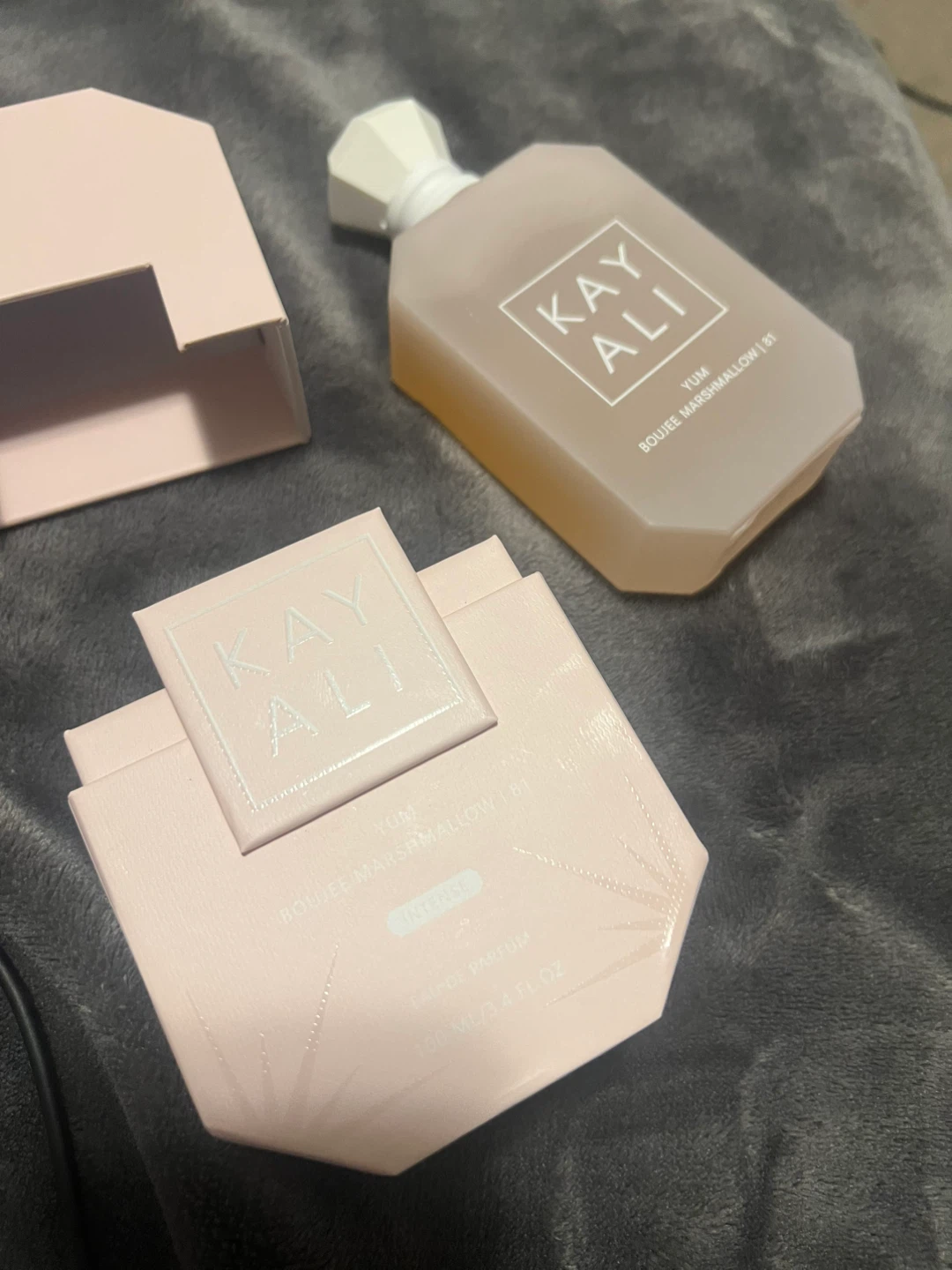 KAYALI Yum Boujee Marshmallow | 81 — 100ml Eau de Parfum Intense - photo 3