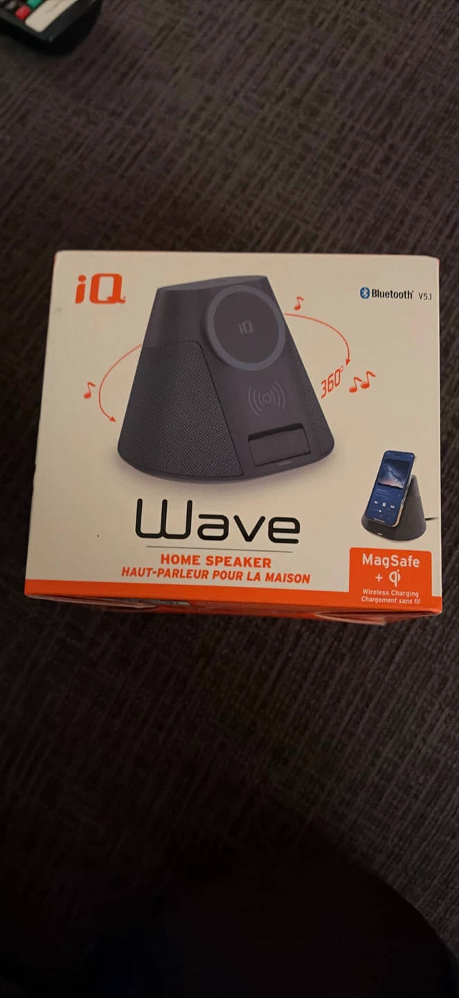 iQ Wave Home Speaker with MagSafe Wireless Charging
