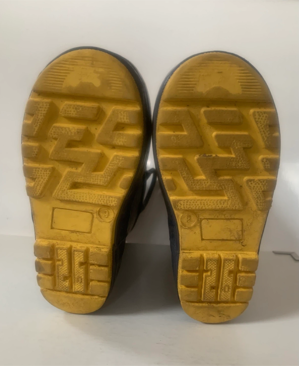 Adamumu Kids'ractor Rubber Rain Boots Size 9 - photo 3