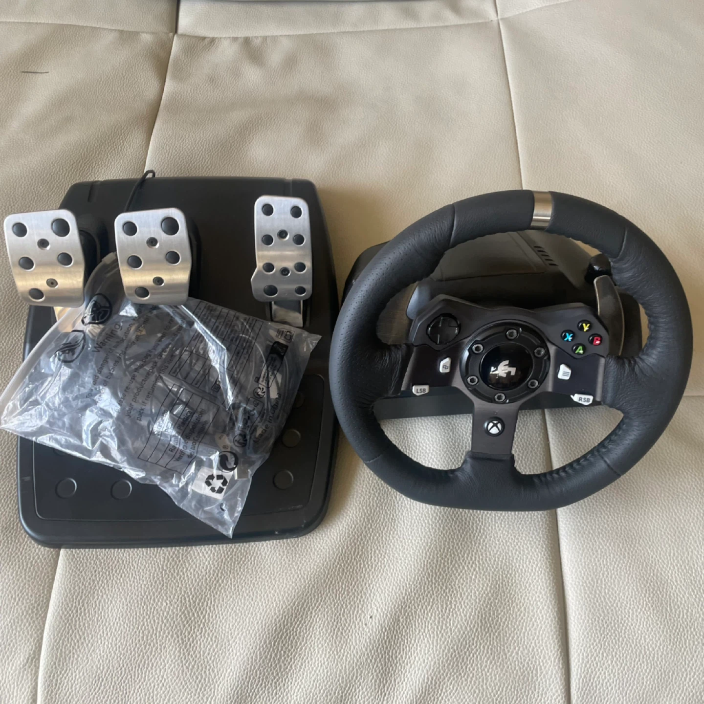 Logitech G Driving Force Shifter and Pedals
