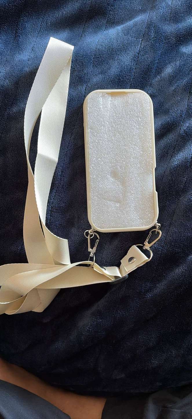 White phone case with gold heart and adjustable strap - photo 2